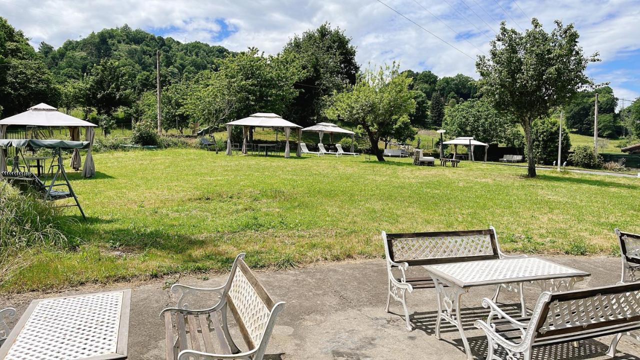 Hotel Avelina Cangas de Onis Exterior photo